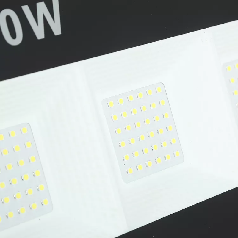 REFLECTOR ELÉCTRICO LED 200W EXTERIOR 6500K / CONTROLADOR PHILLIPS