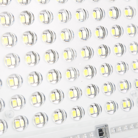 REFLECTOR SOLAR LED CUERPO ALUMINIO 400W BATERIA LiFePo4 30Ah