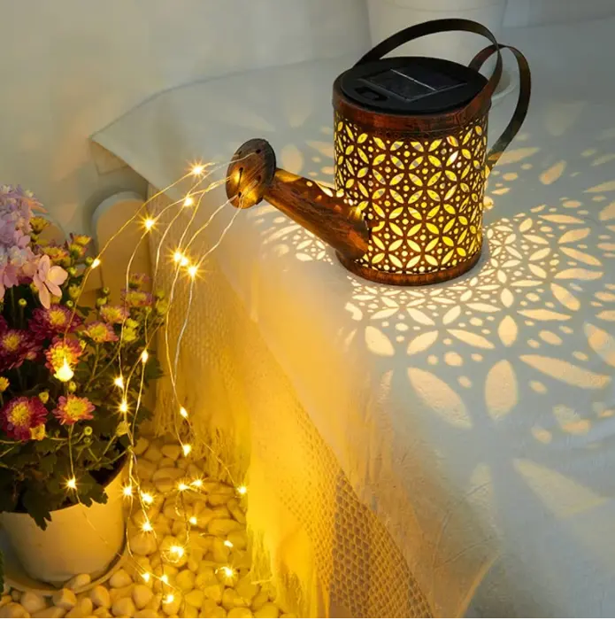 LUZ SOLAR LED CÁLIDA ESTILO REGADERA CON LUCES HADAS PARA JARDIN