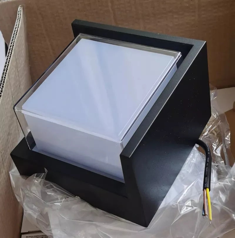 LAMPARA LED RECTANGULAR APLIQUE PARED CON CONEXIÓN ELÉCTRICA - POTENCIA DE 12W